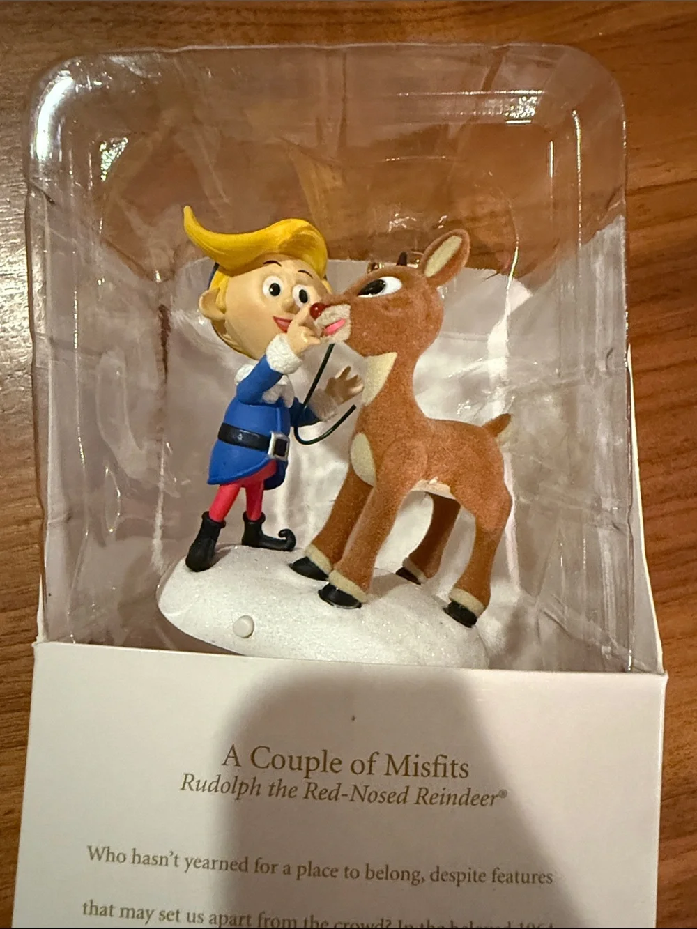 2008 Hallmark A Couple of Misfits Rudolph the Red Nose Reindeer Magic Ornament